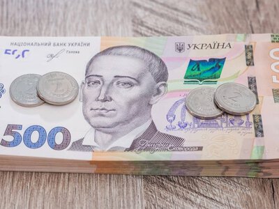  2000 або 3000 гривень надійдуть на картку до 28 липня: хто до вівторка отримає допомогу 
