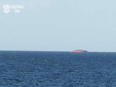 Возле Одессы затонуло судно, которое РФ атаковала 19 июля