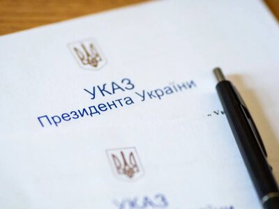 Медики Харківщини отримали нагороди від Зеленського з нагоди свята