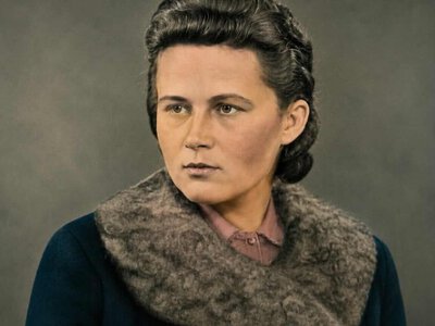 Тендітна дівчина, яка обвела навколо пальця МДБ: неймовірна історія зв'язкової Шухевича