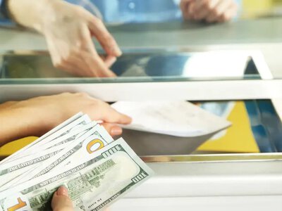 Курс валют у Києві 27 липня: де найвигідніше купити та продати долари й євро
