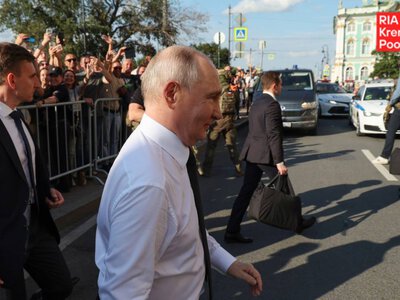Путін удруге за півтора місяця вийшов до людей у Петербурзі