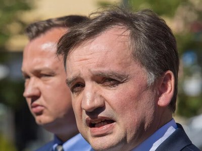 Польща звернулася до США із запитом про екстрадицію ексміністра юстиції Зьобро