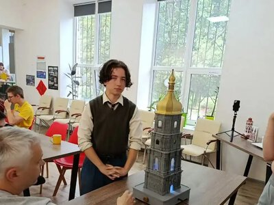 На Рівненщині створюють тактильний макет Дубенського замку: його покажуть у школах та коледжах