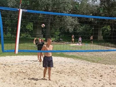 У Нових Санжарах визначилися фіналісти чемпіонату Полтавського району з пляжного волейболу