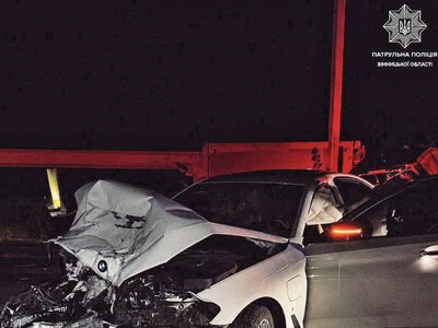 Утікав від поліцейських та вчинив автотрощу у Вінниці