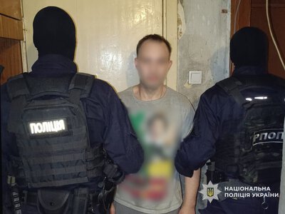  Чернігівські поліцейські затримали наркоторговця 