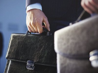 «Нові бідні»: як війна руйнує фінансову самооцінку середнього класу і як перебудувати власну цінність