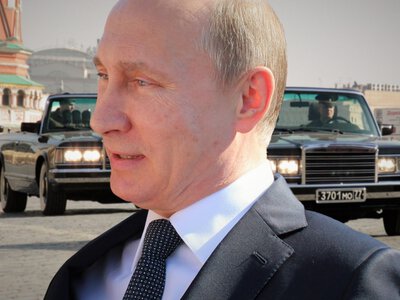 Парад скасували, субмарину намалювали: як Путін відзначив День ВМФ