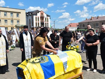 Загинув на Покровському напрямку: в Дубні попрощалися із 48-річним воїном Олександром Зубенком