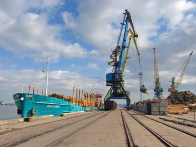 Вартість морських перевезень зросла до 90% через атаки на порти Великої Одеси та Ізмаїла