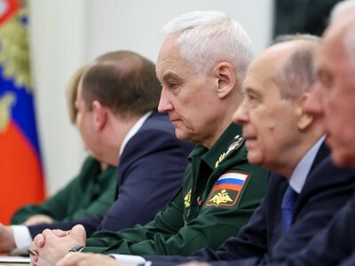 У Кремлі обговорюють воєнний стан після виборів
