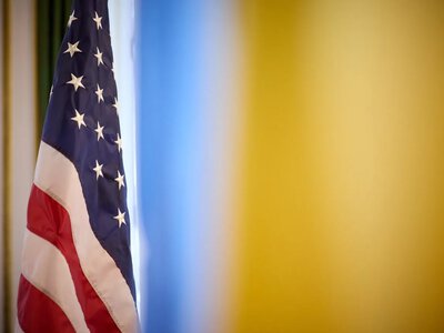 Адміністрація Трампа хоче розтягнути $400 млн допомоги Україні до 2029 року - Reuters