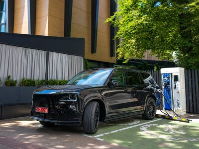 Власники елітних автівок на Полтавщині сплатили 5,4 млн грн податку