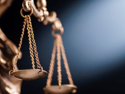 Судитимуть експосадовицю Енергоатому, яку обвинувачують у вимаганні хабаря