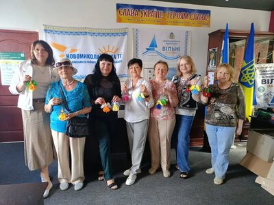 Переселенки з Херсонщини створювали янголів в Івано-Франківську