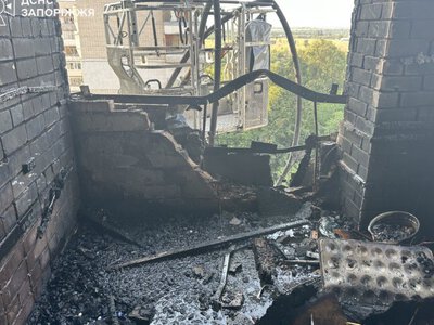 Росія обстріляла Запоріжжя та район. Під удар потрапила багатоповерхівка та підрозділ ДСНС