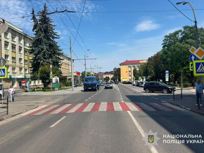 На вулиці Замковій у Тернополі під колеса авто потрапила 68-річна жінка