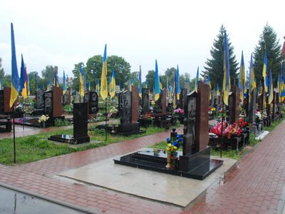 У Шостці вшанували пам’ять страчених і закатованих у полоні + Відео