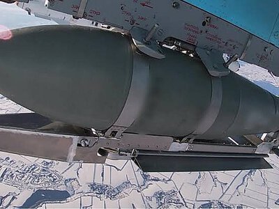 Вибухи у Миколаєві: місто атакують КАБами та «Бандеролями»