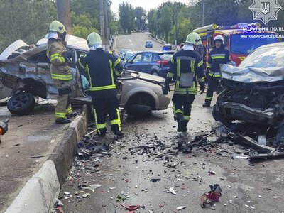 У звʼязку з ДТП на Чуднівському мосту рух транспорту частково ускладнений в напрямку центру
