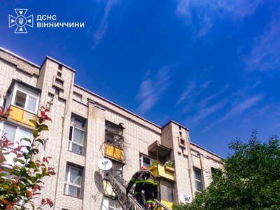 У Вінниці рятувальники через вікно потрапили до квартири та допомогли літній жінці