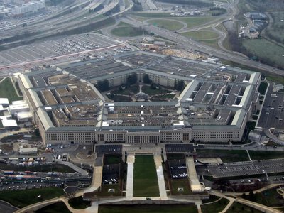 Пентагон розпочав перегляд військової присутності США в Європі