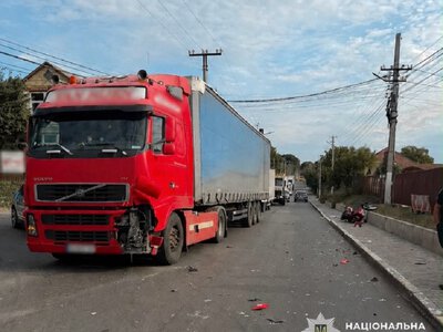 Проїхав на червоне і забрав життя молодого водія: на Бучанщині молодий водій електромотоцикла загинув у ДТП