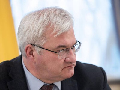 “Мета – уникнути непотрібної ескалації”. Після погроз Ірану Сибіга провів телефонну розмову з главою МЗС країни