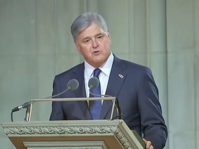 Поет-воїн, комік-воїн: Грем захоплювався Зеленським і мужністю українців - ведучий Fox News