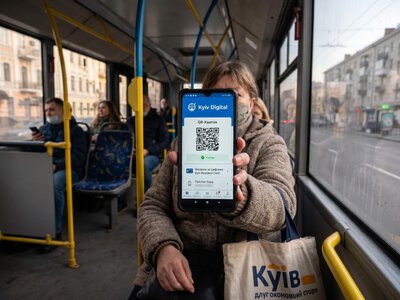 За проїзд у метро списують 38, 76 і навіть 90 гривень: що відбувається