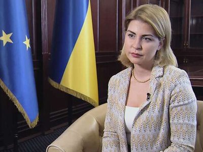 НАБУ та САП провели обшуки у Стефанішиної