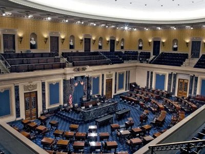 Сенат США успішно провів процедурне голосування за законопроєкт Грема про «руйнівні санкції»