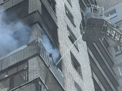 Російський БпЛА атакував багатоповерхівку в Запоріжжі: Горіла квартира на 7-му поверсі
