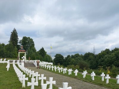 На Львівщині впорядкували меморіал Героям Карпатської України