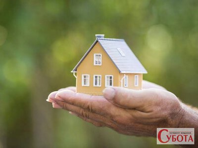 Хто з переселенців може безкоштовно отримати будинок у селі