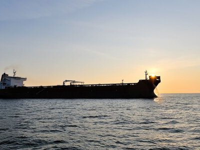 Росіяни хочуть розмістити кулемети і ракетні установки на зерновозах в Азовському морі – Bloomberg...