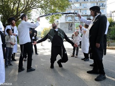 МЗС закликало хасидів не їхати до Умані на святкування Рош га-Шана