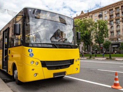 У Києві з 1 серпня може зрости вартість проїзду у маршрутках: скільки коштуватиме поїздка