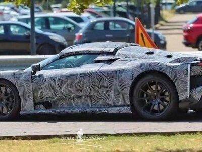 Ferrari F80 Aperta помітили під час випробувань