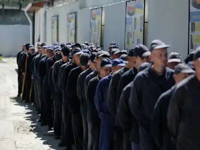 Після обміну російські військові масово здаються в український полон