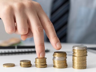 Від 22 до 77 тисяч гривень: кому та де в Україні зараз платять найбільше 