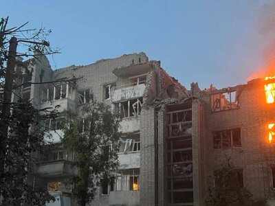 Під завалами будинку у Львові залишаються люди: триває рятувальна операція
