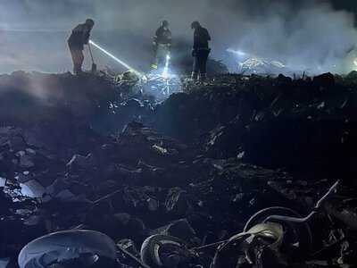 У Львові під завалами люди, у Кривому Розі загинули діти: наслідки ракетного удару по Україні (відео)