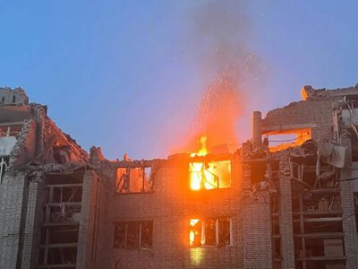 Ракети влучили у житлові будинки у Львові: кількість травмованих росте, під завалами шукають людей