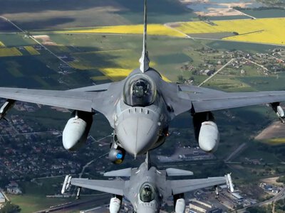На Полтавщині впав F-16: ДБР розслідує деталі аварії винищувача 