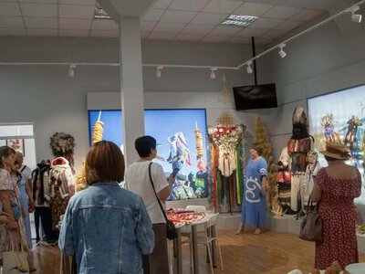  В Одесі відкрили виставку “Херсонщина вишивана” 