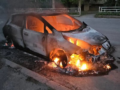 Росіяни посилили атаки на Херсон КАБами і почали підпалювати авто дронами на оптоволокні, — депутатка міськради