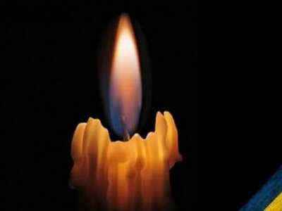 На Чернігівщині провели в останню путь солдата, який загинув у бою на Донеччині