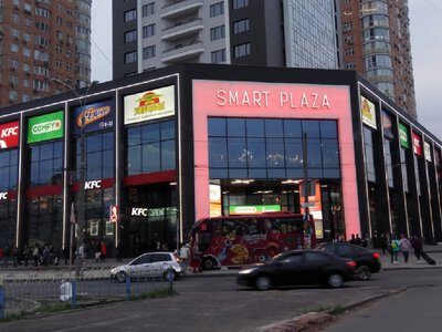  Dragon Capital продасть ТРЦ Smart Plaza Obolon власнику Оксі Банку Олегу Баляшу 
